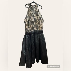 Women's Size 4 Halter Black with Cream Cocktail Dress Satin Short
